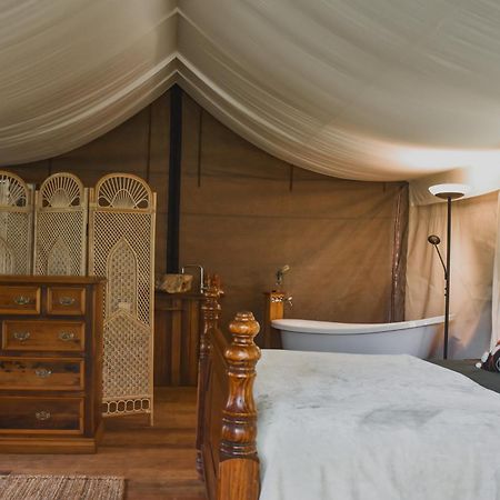 Silk Pavilions Glamping Mount Burrell Екстер'єр фото