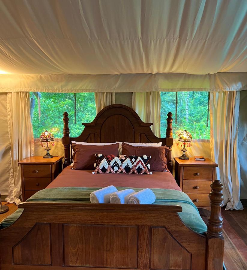 Silk Pavilions Glamping Mount Burrell Екстер'єр фото