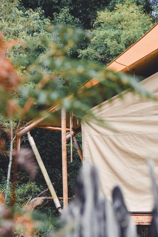 Silk Pavilions Glamping Mount Burrell Екстер'єр фото