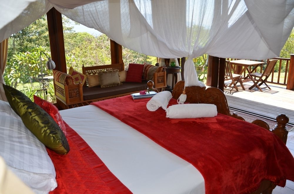 Silk Pavilions Glamping Mount Burrell Екстер'єр фото